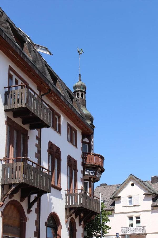 Hotel Neustädter Hof Titisee-Neustadt Exteriör bild